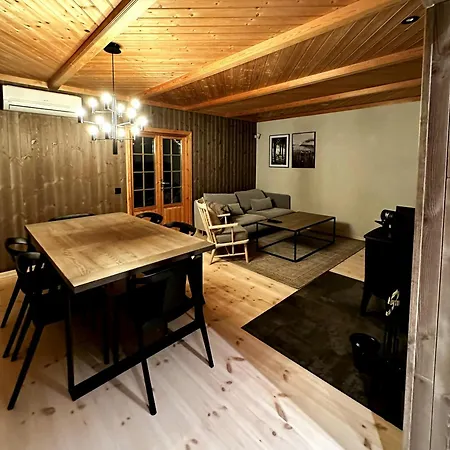 Дом отдыха Nature-close By Mountain *