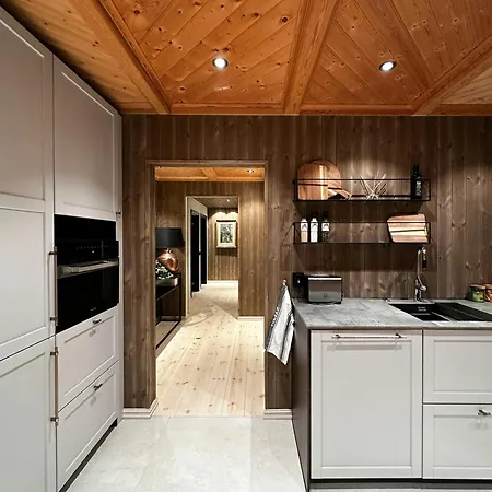 Nature-close By Mountain Трисиль